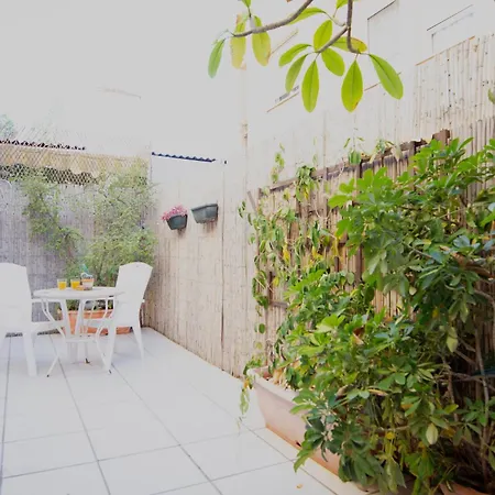 Casa Con Gran Patio Privado *